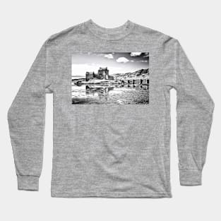 Eilean Donan Castle Long Sleeve T-Shirt